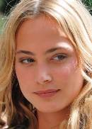 Foto de Nora Arnezeder