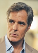 Foto de Henry Czerny